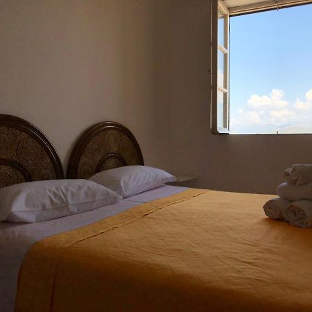 Il Vecchio E Il Mare Bed & Breakfast Gaeta Exterior photo
