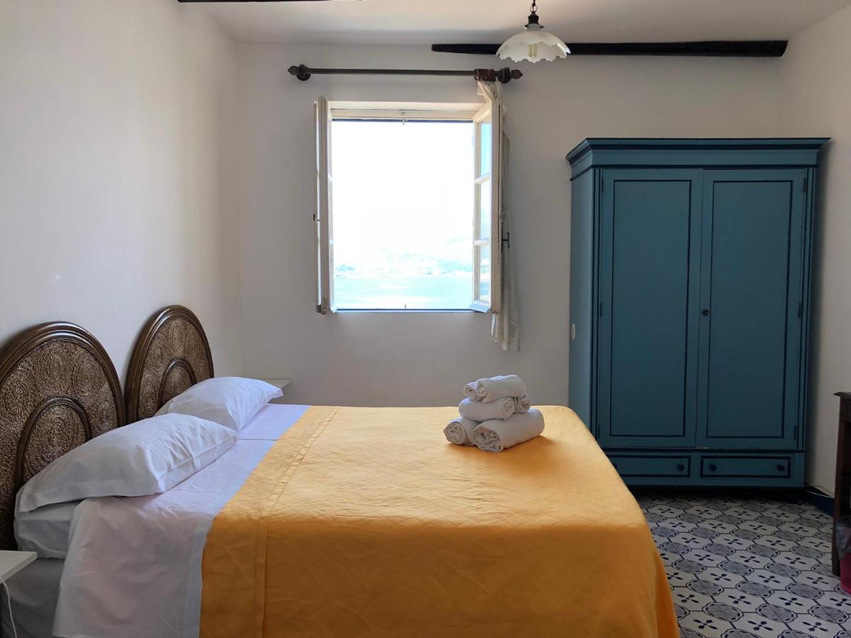Il Vecchio E Il Mare Bed & Breakfast Gaeta Exterior photo